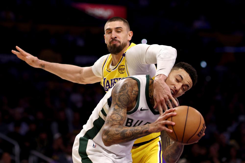 同时保持稳 同时保持稳