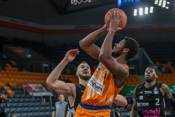 对密集防守 对密集防守