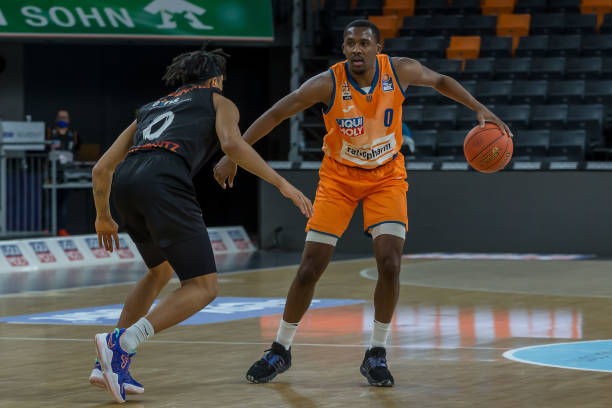 布登霍尔泽 布登霍尔泽