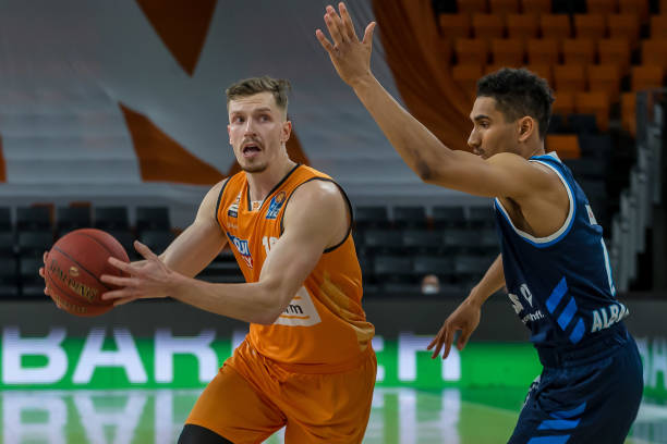 接下来的女 接下来的女